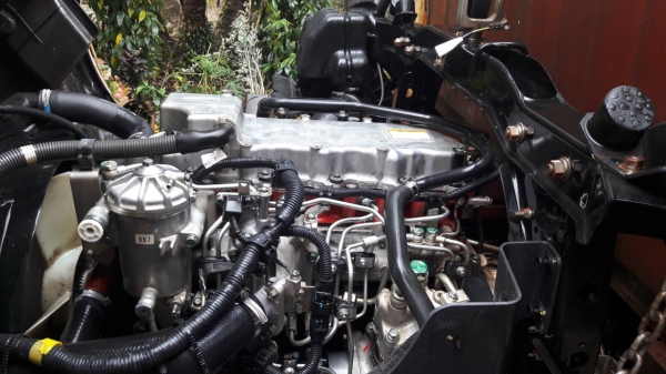 ขายเมก้า  FC9JJ  150 แรง ยาว 5.60 ม. ปี54 เอกสารพร้อมโอน