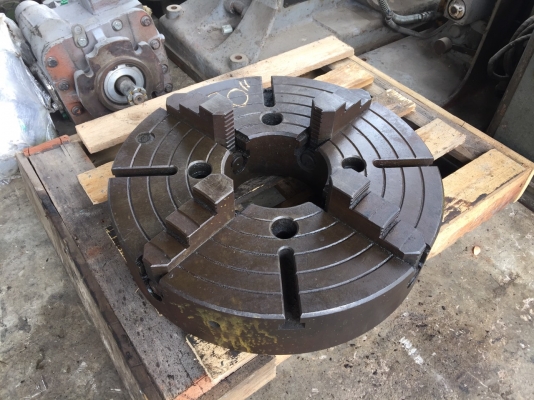 Sell>> สี่จับ UNIVERSAL ขนาด 20"นิ้ว สภาพสวย ฟันคม สดแน่น มีมา 2 ตัว พร้อมใช้งาน.