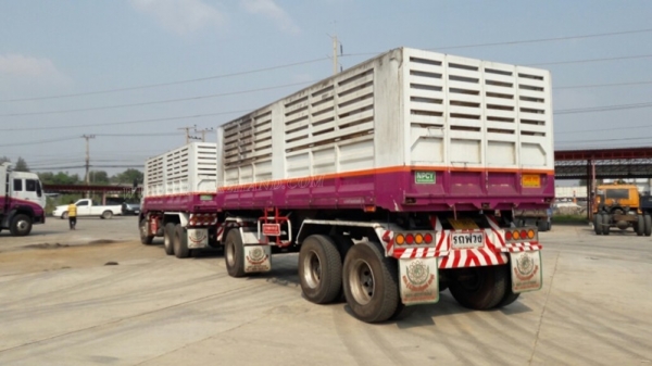 10 ล้อพ่วงดัมพ์ ยี่ห้อ SINO TRUCK รุ่น SWZ10 เครื่อง 6 สูบ 345 แรงม้า
