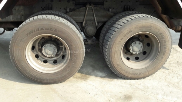 10 ล้อพ่วงดัมพ์ ยี่ห้อ SINO TRUCK รุ่น SWZ10 เครื่อง 6 สูบ 345 แรงม้า