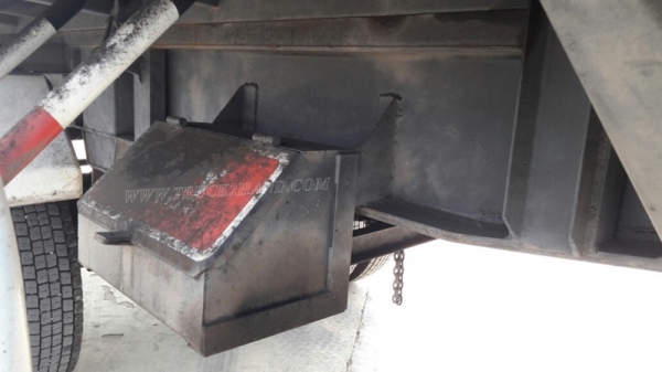 10 ล้อพ่วงดัมพ์ ยี่ห้อ SINO TRUCK รุ่น SWZ10 เครื่อง 6 สูบ 345 แรงม้า