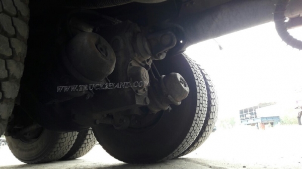 10 ล้อพ่วงดัมพ์ ยี่ห้อ SINO TRUCK รุ่น SWZ10 เครื่อง 6 สูบ 345 แรงม้า