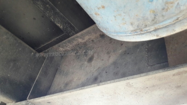 10 ล้อพ่วงดัมพ์ ยี่ห้อ SINO TRUCK รุ่น SWZ10 เครื่อง 6 สูบ 345 แรงม้า