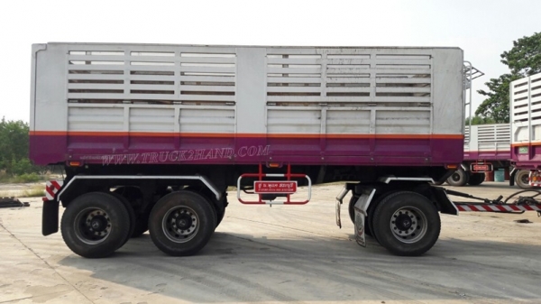 10 ล้อพ่วงดัมพ์ ยี่ห้อ SINO TRUCK รุ่น SWZ10 เครื่อง 6 สูบ 345 แรงม้า