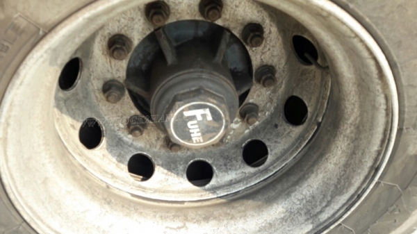 10 ล้อพ่วงดัมพ์ ยี่ห้อ SINO TRUCK รุ่น SWZ10 เครื่อง 6 สูบ 345 แรงม้า