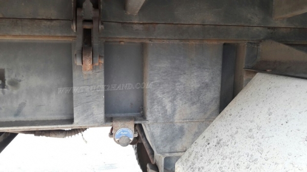 10 ล้อพ่วงดัมพ์ ยี่ห้อ SINO TRUCK รุ่น SWZ10 เครื่อง 6 สูบ 345 แรงม้า