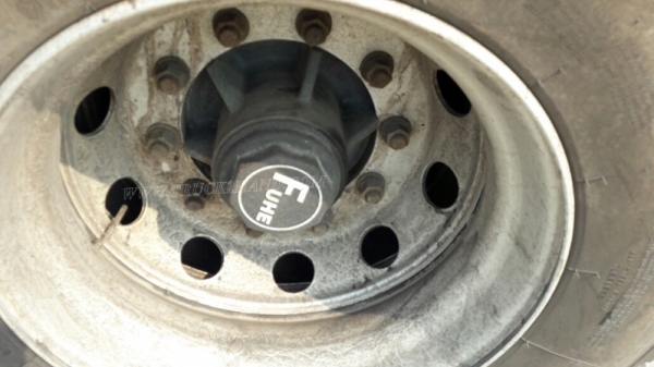 10 ล้อพ่วงดัมพ์ ยี่ห้อ SINO TRUCK รุ่น SWZ10 เครื่อง 6 สูบ 345 แรงม้า