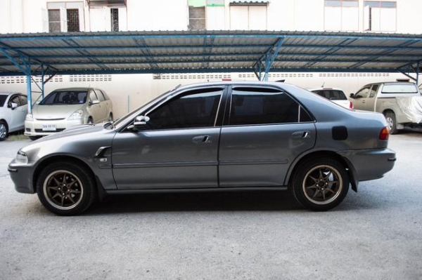 ขาย honda civic โฉมเตารีด สภาพพร้อมใช้