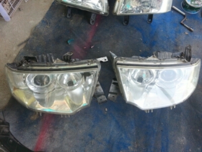 ไฟหน้า ปาเจโร่ คู่ละ 6,000 ของแท้