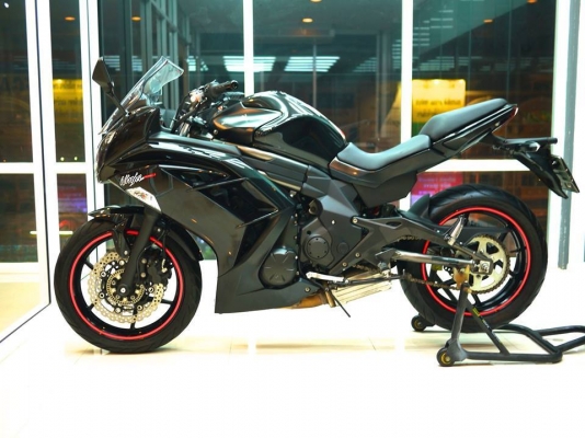 ขาย Kawazaki Ninja 650 ABS รถศูนย์พร้อมทะเบียนแท้ สภาพสวยกริ๊ปสีเดิมทั้งคัน