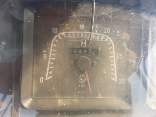 ขายรถไถ2เพลา NEW HOLLAND TS90 อุปกรณ์ ดันหน้า ผานหลัง สภาพสวยพร้อมใช้งาน เอกสารพร้อมโอน สนใจโทร 090-8588220คุณนะ 093-3258446คุณบิว หรือเข้าดูสินค้าอื่นๆได้ที่ www.truck.in.th/498 หรือเพจFacebook ณรงค์ ซื้อขายรถมือสอง (เว็บไซต์ส่วนตัว) หรือFacebook คุณนะ ร