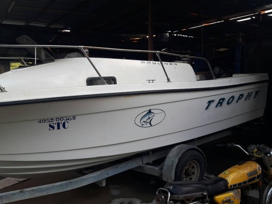 ขายถูกเรือ Trophy 22 ฟุต เครือง 150 แรง หัวฉีด