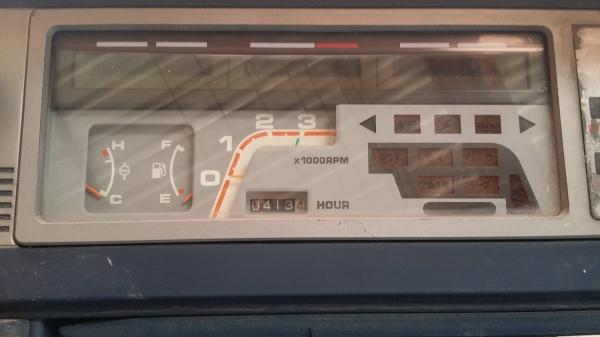 รถเกี่ยวข้าวพร้อมนวดข้าวในตัว แบบนั่งขับ เก่าญี่ปุ่น KUBOTA รุ่น R1-301 เกี่ยวข้าว 3 แถว เครื่องยนต์ดีเซล มีท่อส่งข้าว มีถังอุ้มข้าว มีชุดสับฟาง สภาพสวย รถเกี่ยวข้าวพร้อมนวดข้าวในตัว แบบนั่งขับ เก่าญี่ปุ่น KUBOTA รุ่น R1-301 เกี่ยวข้าว 3 แถว เครื่องยนต์ดีเซล มีท่อส่งข้าว มีถังอุ้มข้าว มีชุดสับฟาง สภาพสวย