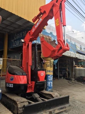 ขายรถขุด ยี่ห้อ : KUBOTA  รุ่น : Rx303 รถเก่านอกแท้ มีเอกสารใบอินวอย รถไม่เคยผ่านการใช้งานในไทย สนใจติดต่อ : 099-907-9273 กิ๊ฟ