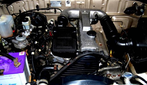 Mazda Figher 2.9 Light Turbo Autoแท้โรงงาน2544 135000 ++++++