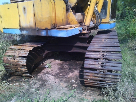 ขายรถแบคโฮKOMATSUสนใจสามารถติดต่อได้ที่เบอร์0998344996/0807346335ครับ