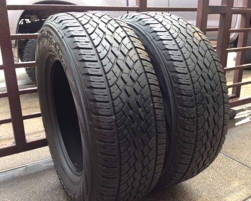 ยาง Yokohama 265 65 17 สิ้นปี13 ดอกเต็ม เนื้อนิ่มๆ ไม่มีปะ พร้อมใช้งาน จำนวน2เส้น ราคาไม่แพง