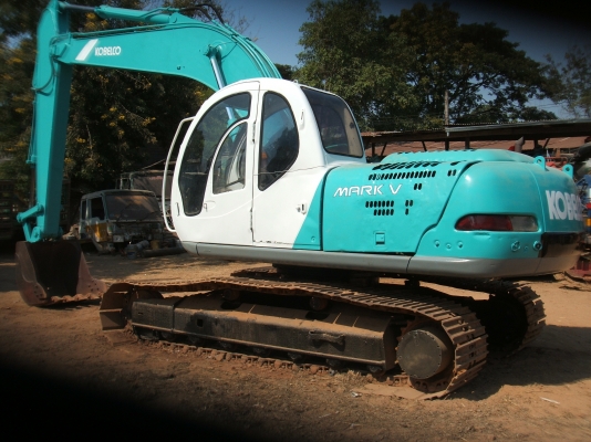 ขายแม็คโคร โกเบลโก้ 200 - 5 สภาพดี ไฟฟ้าครบ เครื่องดี ปั้มดี ตัวเดินดี เอวแน่น ขายแม็คโคร โกเบลโก้ 200 - 5 สภาพดี ไฟฟ้าครบ เครื่องดี ปั้มดี ตัวเดินดี เอวแน่น