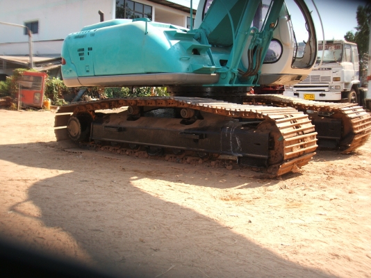 ขายแม็คโคร โกเบลโก้ 200 - 5 สภาพดี ไฟฟ้าครบ เครื่องดี ปั้มดี ตัวเดินดี เอวแน่น ขายแม็คโคร โกเบลโก้ 200 - 5 สภาพดี ไฟฟ้าครบ เครื่องดี ปั้มดี ตัวเดินดี เอวแน่น