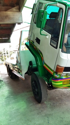 ขายเทรนเลอร์ร็อกกี้195 2เพลามีสโลส์สภาพสวยมากสนใจติดต่อ 0920037581