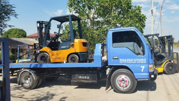 ขายด่วนรถยก TOYOTA 7FG1.5ยก1.5ตันเสาสูง3เมตรงาสไลย์ได้ซ่ายขวายางตัน4เส้นรถนอกยังไม่เคยใช้งานในเมืองไทยเลย=รุ่นใหม่ขายถูกๆๆ