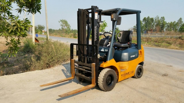 ขายด่วนรถยก TOYOTA 7FG1.5ยก1.5ตันเสาสูง3เมตรงาสไลย์ได้ซ่ายขวายางตัน4เส้นรถนอกยังไม่เคยใช้งานในเมืองไทยเลย=รุ่นใหม่ขายถูกๆๆ