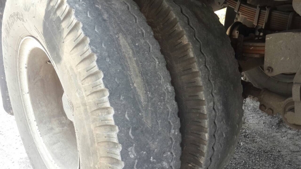 ขาย 10 ล้อ 3เพลา อีซูซุ 360 แม่ลูก ปี 57  จัดแนนท์ได้ครับ สนใจติดต่อได้ที่ 081-9420141 ,  081-5715326