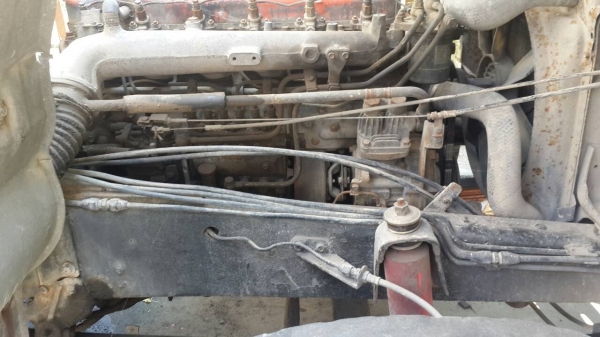 รถอีซุซุ 10 ล้อ บรรทุกน้ำ 185  แรงม้า.    สนใจติดต่อ  081 - 6079515