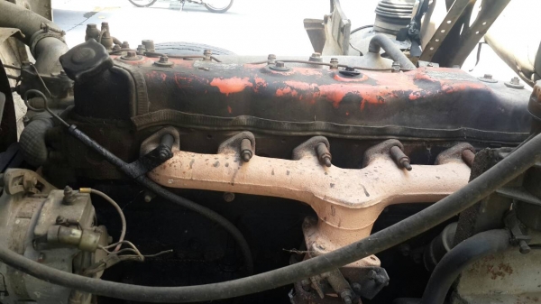 รถอีซุซุ 10 ล้อ บรรทุกน้ำ 185  แรงม้า.    สนใจติดต่อ  081 - 6079515