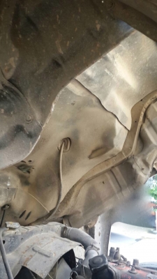 รถอีซุซุ 10 ล้อ บรรทุกน้ำ 185  แรงม้า.    สนใจติดต่อ  081 - 6079515