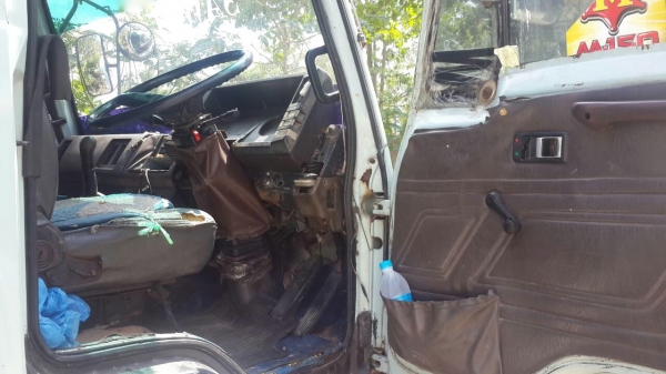 รถอีซุซุ 10 ล้อ บรรทุกน้ำ 185  แรงม้า.    สนใจติดต่อ  081 - 6079515