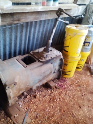 ขายเกียร์รถไถฟอร์ด