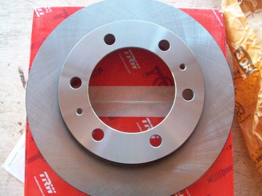 จานเบรคTRW ใส่vigo 4wd