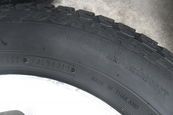 ล้อแม็ก15นิ้ว6รู พร้อมยาง สวยๆ 4 ล้อ ราคา 6700 บาท ล้อแม็ก15นิ้ว6รู พร้อมยาง สวยๆ 4 ล้อ ราคา 6700 บาท