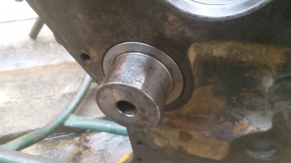 ขายเสื้อสูบ รถแมคโค โคมัสสุ 4-D-95 ใส่กับ pc-120-5 ไม่มีรอยแตกร้าว สภาพสวยครับ ขายไม่แพง