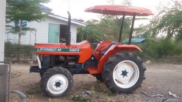 ขาย คูโบต้า2402สองเพลาครับ