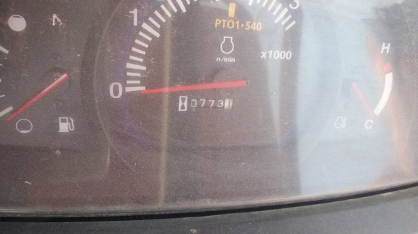 L4708 +ใบมีด รถปี 2556 / 772 ชั่วโมงงาน