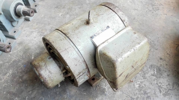 *** Sold *** MITSUBISHI ป้ายดำ ขนาด 3 HP. 220V. 2 สายไฟบ้าน ตัว Japan หายากยอดนิยมพร้อมใช้!!