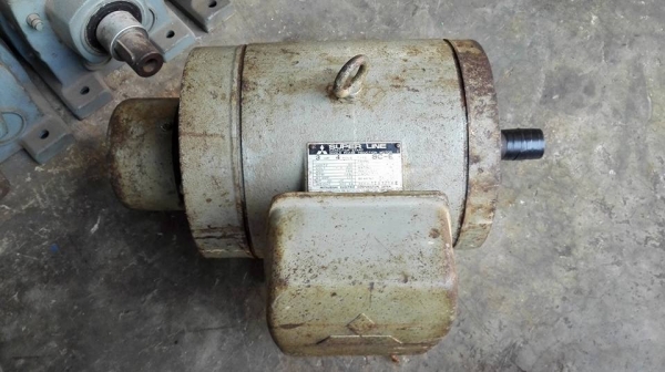 *** Sold *** MITSUBISHI ป้ายดำ ขนาด 3 HP. 220V. 2 สายไฟบ้าน ตัว Japan หายากยอดนิยมพร้อมใช้!!