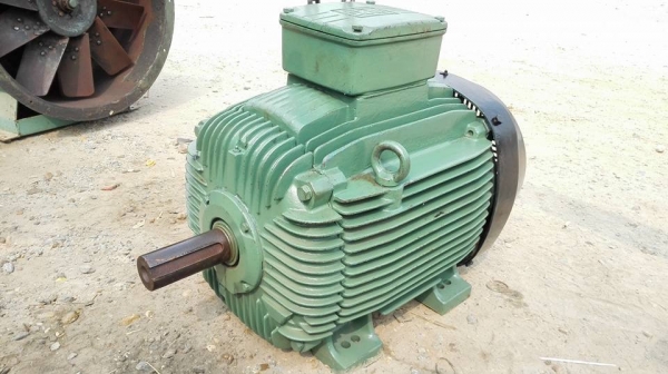 *** Sold *** มอเตอร์ WEG Made in Germany 50 HP. 380V 1450 RPM. สภาพสวยหมุนนิ่มพร้อมใช้งาน!!