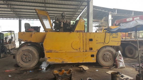 ขาย รถบดล้อยาง 7 ล้อ เอกสารเล่มทะเบียนครบ กำลังซ่อมเกียร์ให้ใช้งานได้ปกติ