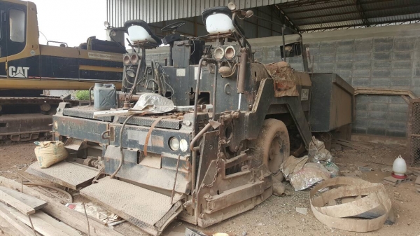 ขาย รถปูยาง NFW230 สภาพใช้งานได้ปกติ เอกสารใบซื้อขาย