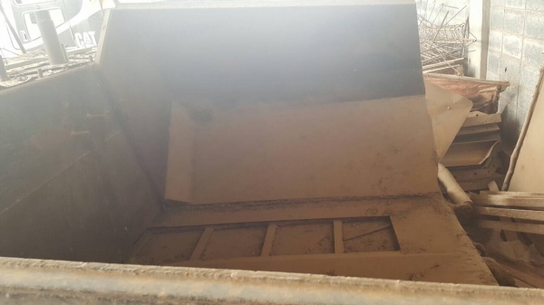 ขาย รถปูยาง NFW230 สภาพใช้งานได้ปกติ เอกสารใบซื้อขาย