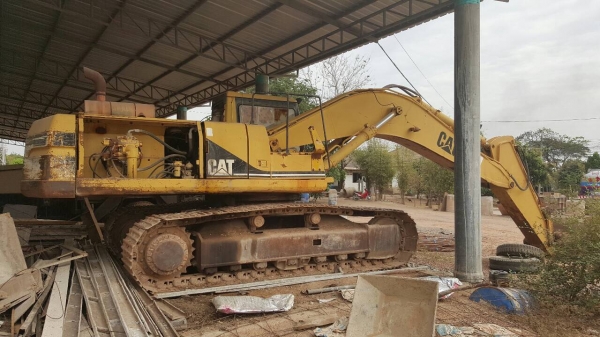 ขาย แบคโฮ CAT 330 สภาพสวยพร้อมใช้งาน เครื่องแน่นไม่หลวม ช่วงล่างดี ไฟฟ้าครบ เอกสารเล่มทะเบียนครบ ขาย แบคโฮ CAT 330 สภาพสวยพร้อมใช้งาน เครื่องแน่นไม่หลวม ช่วงล่างดี ไฟฟ้าครบ เอกสารเล่มทะเบียนครบ
