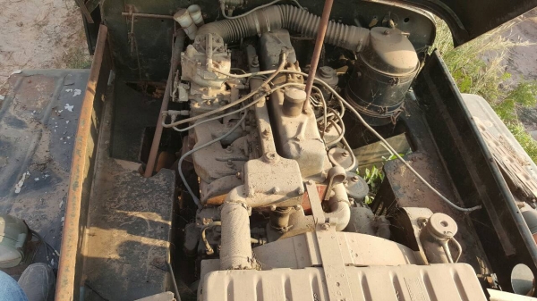 ขาย รถเรียว 3 เพลา ติดวินส์หน้า-หลัง พร้อมเครน 3 ตัน คัสซีสวยตลอดเส้น เครื่องยนต์เบนซิน เบรคทิฟฟี่ พวงมาลัยพาวเวอร์ เอกสารชุดประมูล ราคาต่อรองได้ครับ