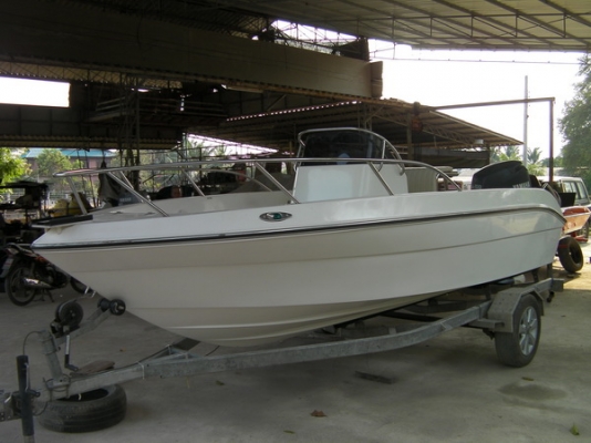 ขายเรือ 17 ฟุตช่างหลาน เครื่อง โฟว์ 80 แรงยามาฮ่า สภาพสวยๆ