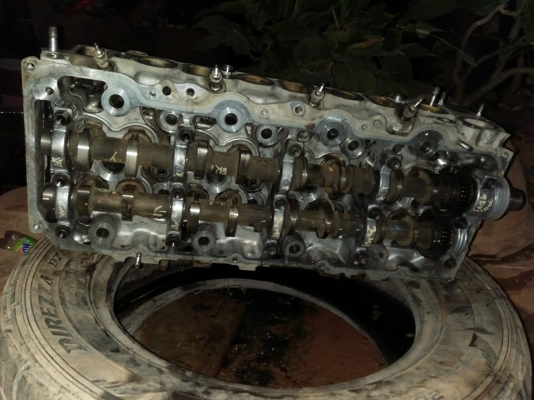 ขายฝาสูบยกชุด ชุดไอดี ราง วีโก้ 2500 ครบๆ ราคา 11500 ครับ อื่นๆ