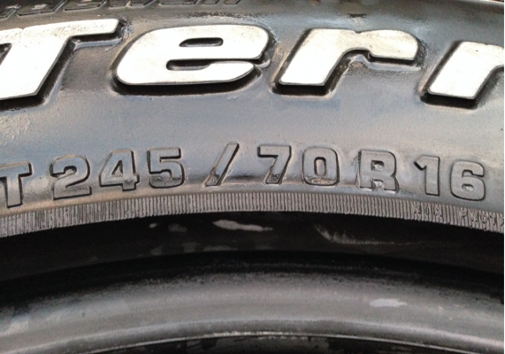 ยาง All BF Goodrich 245 70 16 ดอกเต็ม จำนวน2เส้น ราคาไม่แพง