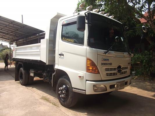 ฝากขายรถดั้ม6ล้อ เมกก้า 175 แรง ปี52 สภาพพร้มใช้