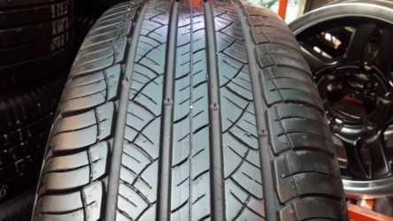 ขายยาง215/70/16 ยางMICHELIN  LATITUDE ปี 14 ( 4เส้น )